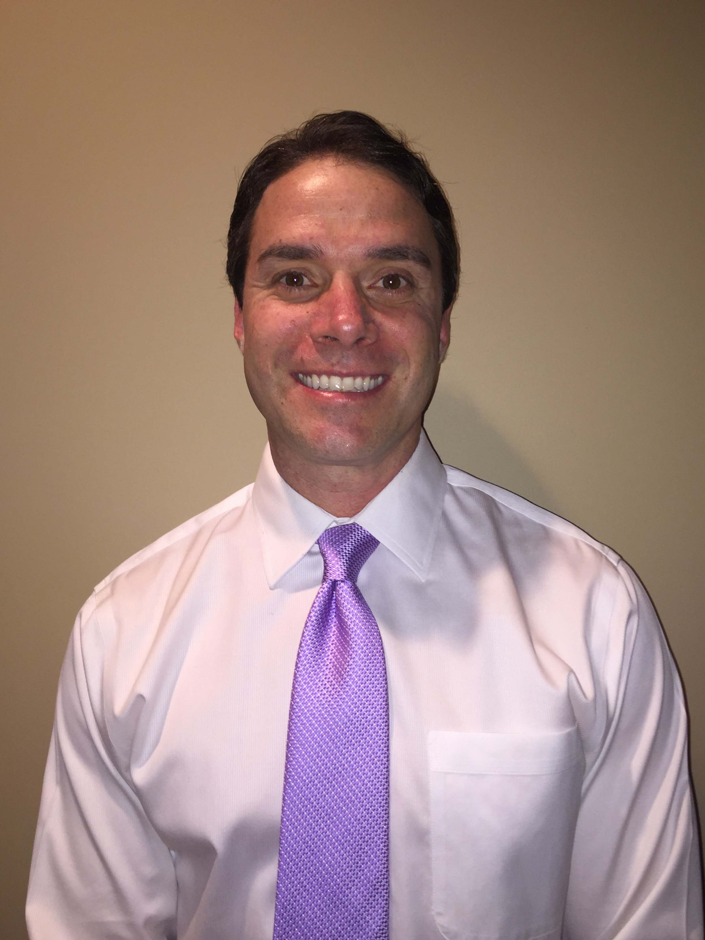 Dr. Eric Helfer